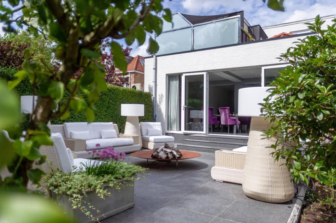 B&B Saint-Georges -Located In The City Centre Of Bruges- Екстериор снимка The garden of the hotel