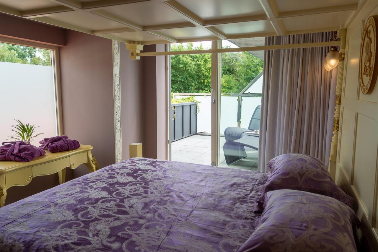 B&B Saint-Georges -Located In The City Centre Of Bruges- Екстериор снимка A bedroom at the hotel